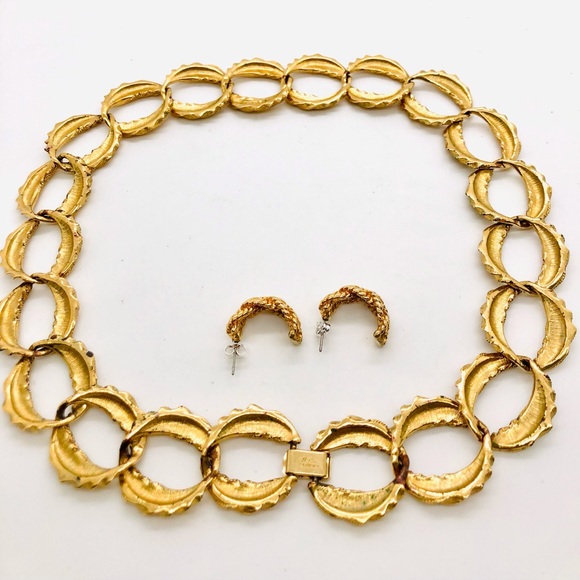 Vintage Napier Chain Link Necklace & Earrings - Picture 13 of 14